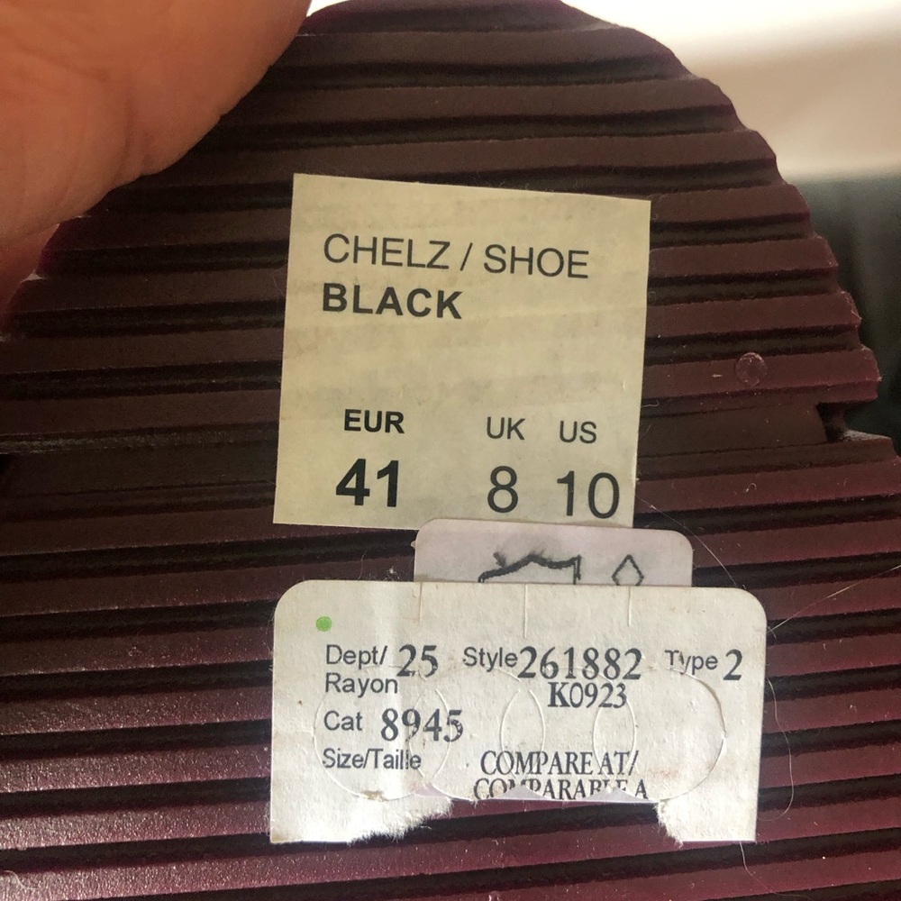 Matt & Nat Chelz Black Rain Ankle Booties size 10 - Picture 10 of 14